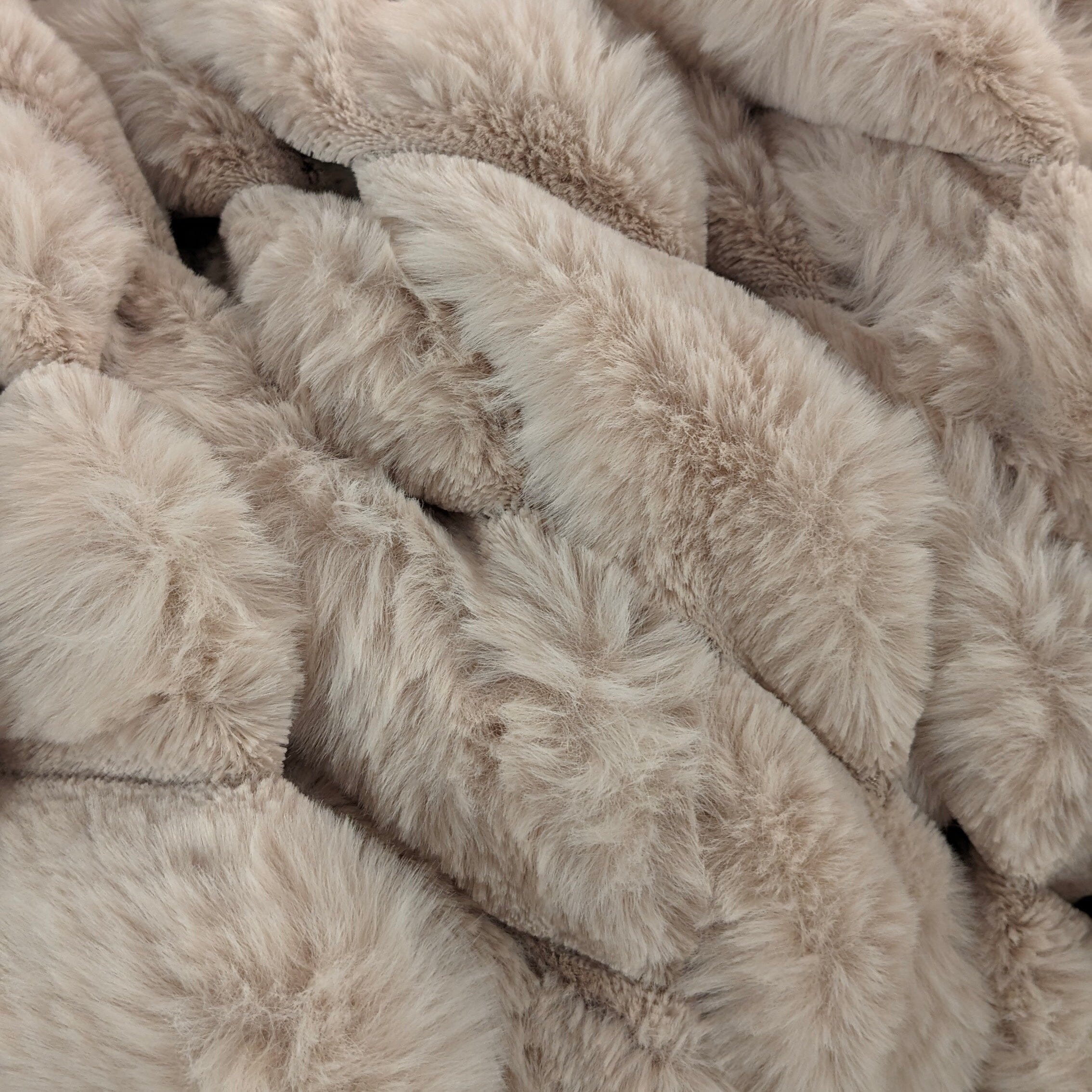 Isla Oatmeal Chunky Ribbed Faux Fur Throw Textiles