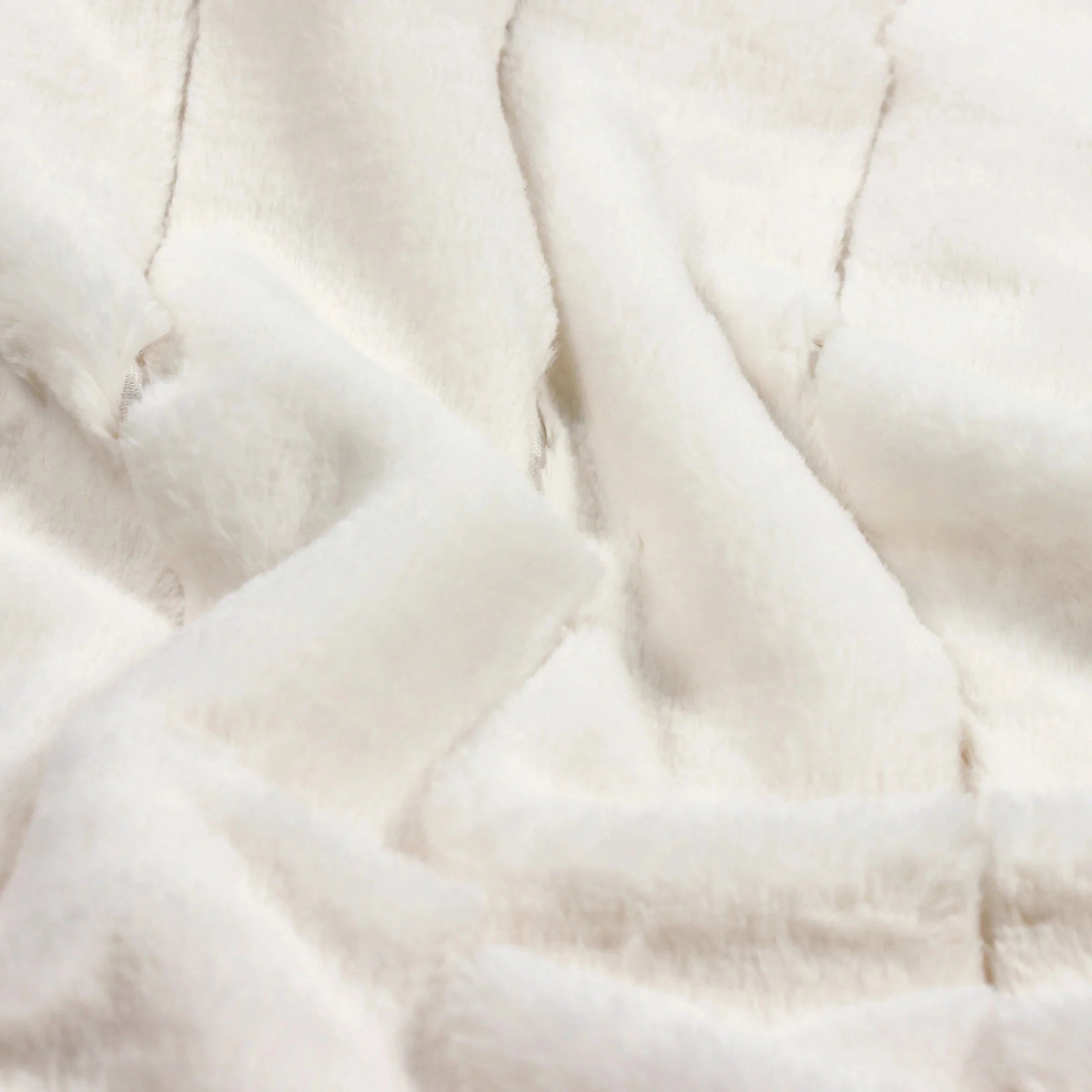 Marlowe Cream Faux Fur Throw Textiles