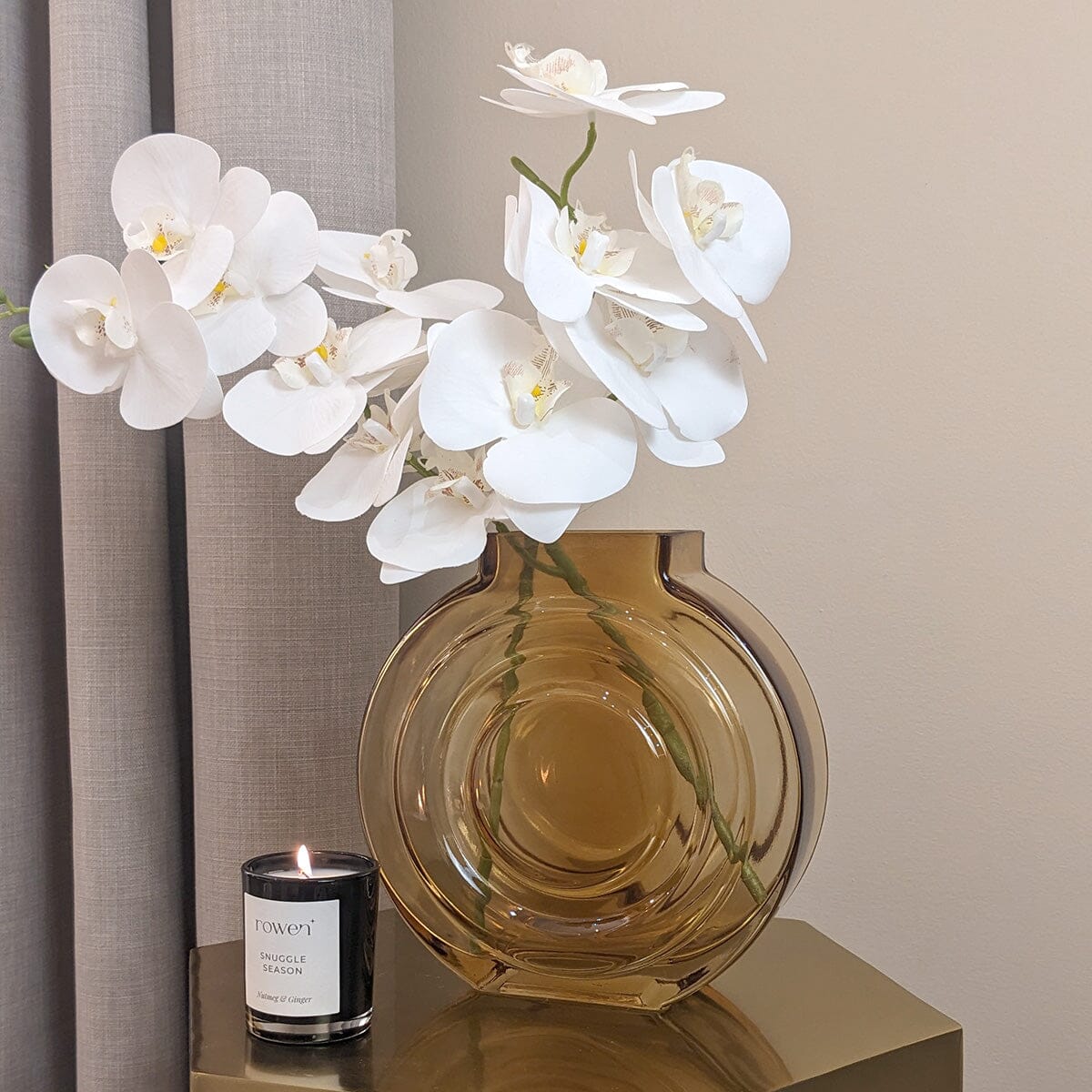 Nougat Round Amber Glass Vase Accessories
