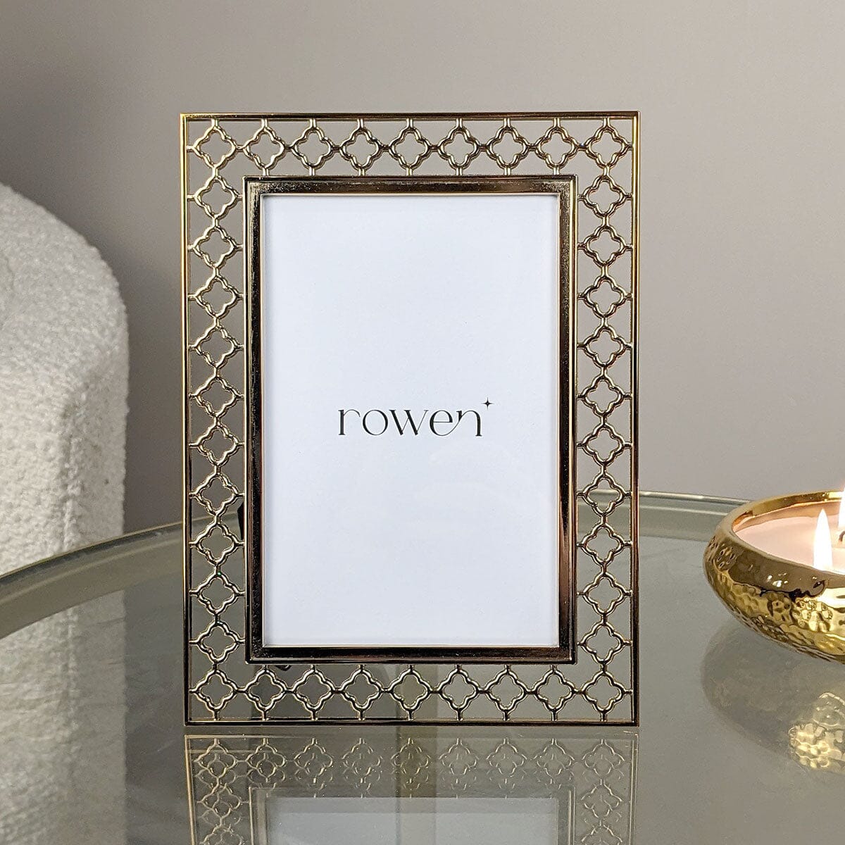 Sarai Gold Lattice Metal Photo Frame - 4x6" Accessories