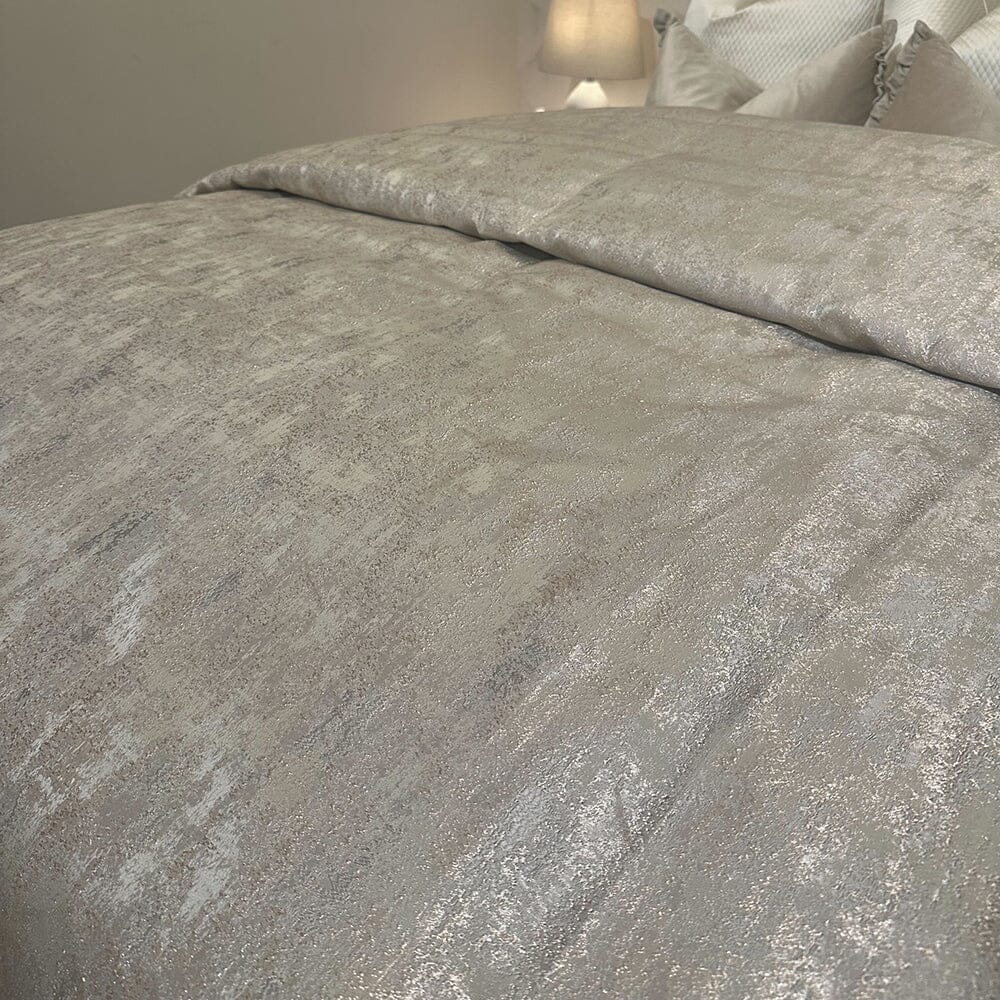 Tiana Cream & Gold Abstract Print Bedspread Textiles