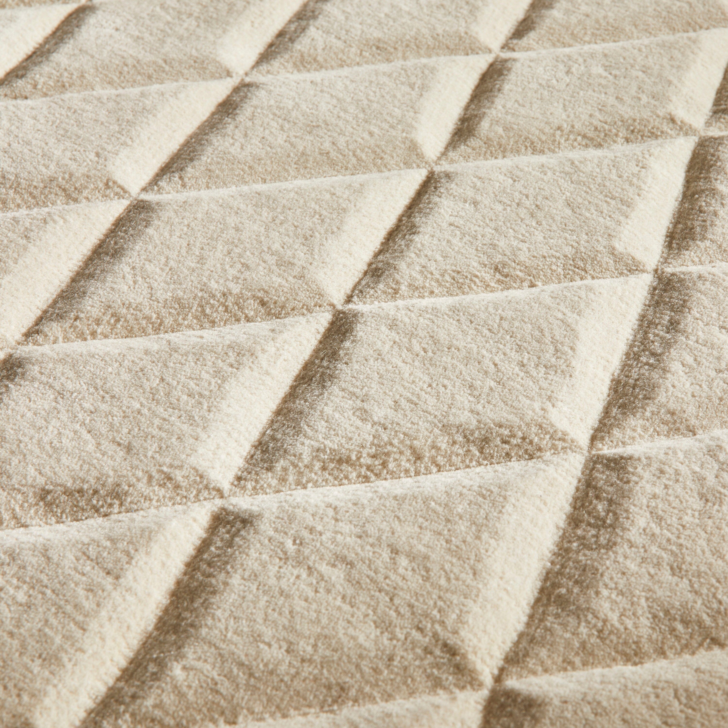 Virelle Beige Quilted Rug