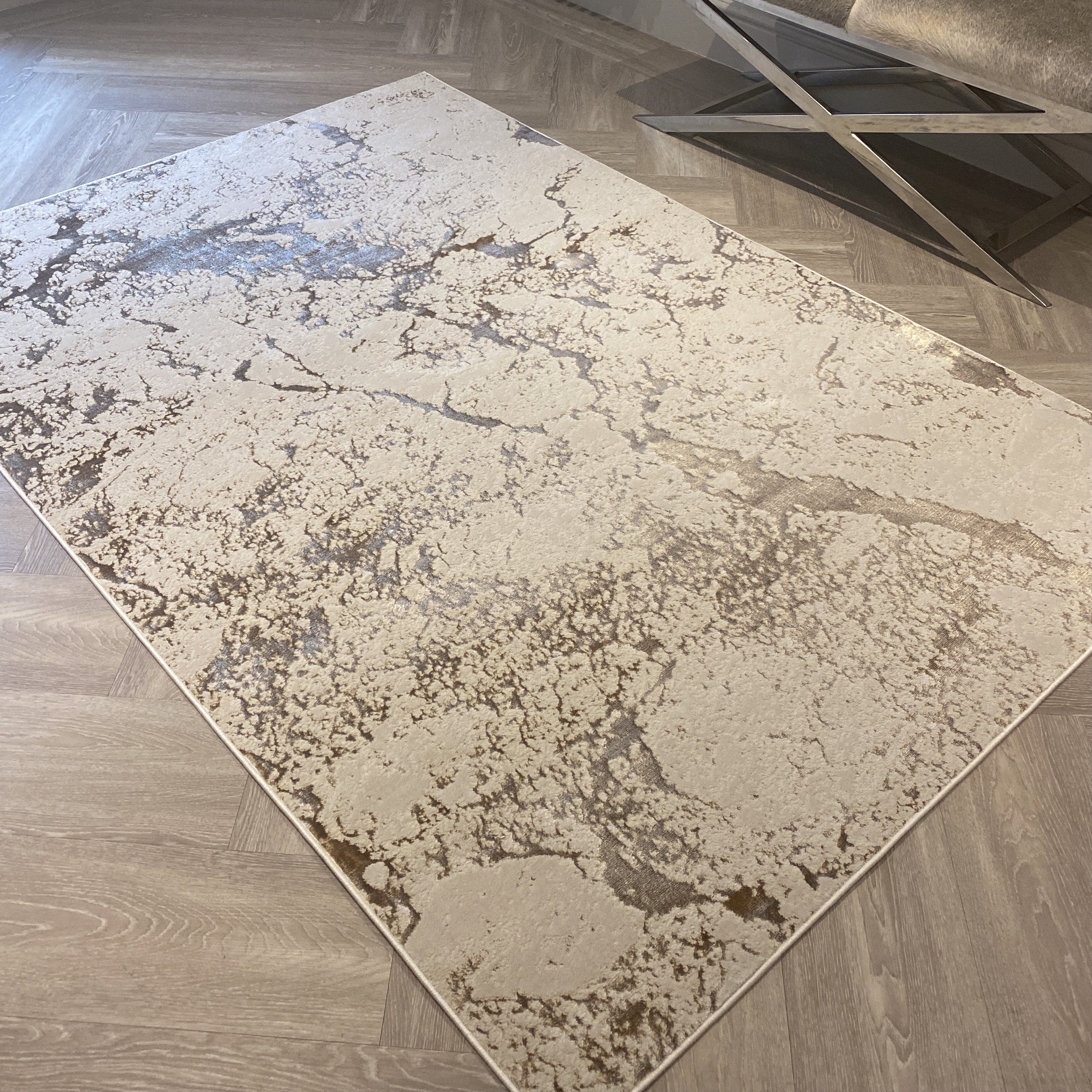 Jupiter Light Gold & Cream Metallic Marble Velvet Rug Rug