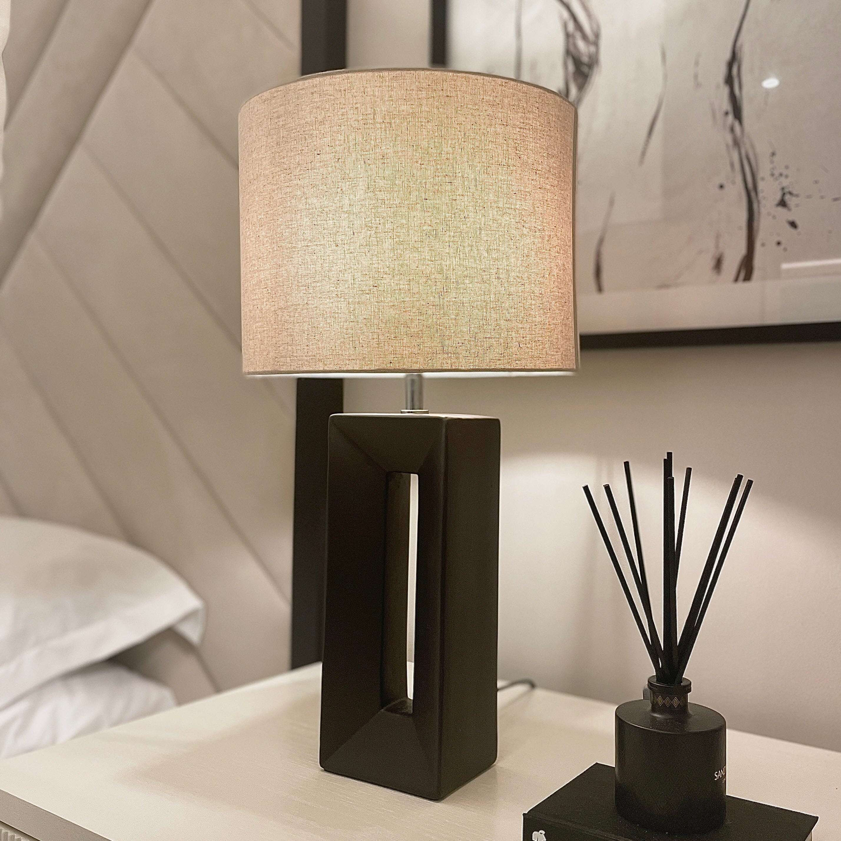 Kimia Black Table Lamp Lighting
