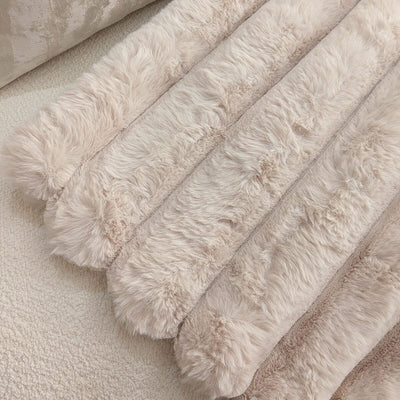 Isla Oatmeal Chunky Ribbed Faux Fur Throw Textiles 