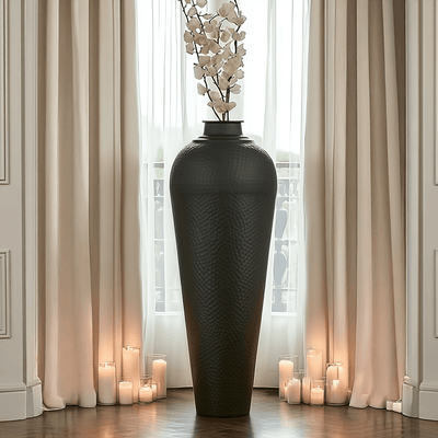 Lorén XL Matt Black Hammered Vase Accessories 