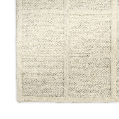 Noto Cream Checkered Pattern Rug Textiles 