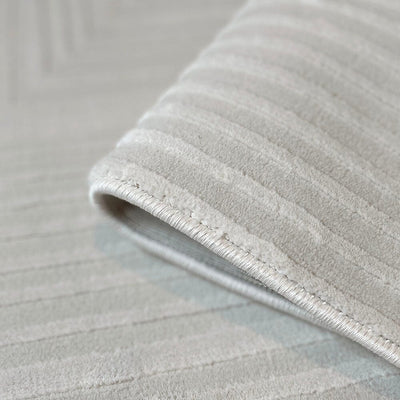 Amoria Champagne & Ivory Textured Geometric Rug Textiles 