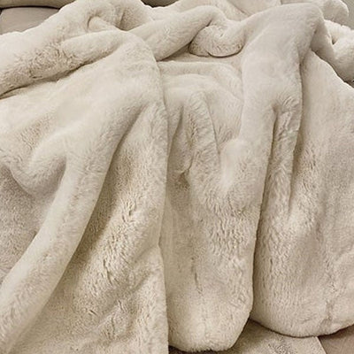 Lili Extra Thick Faux Fur Cream Throw Throw 