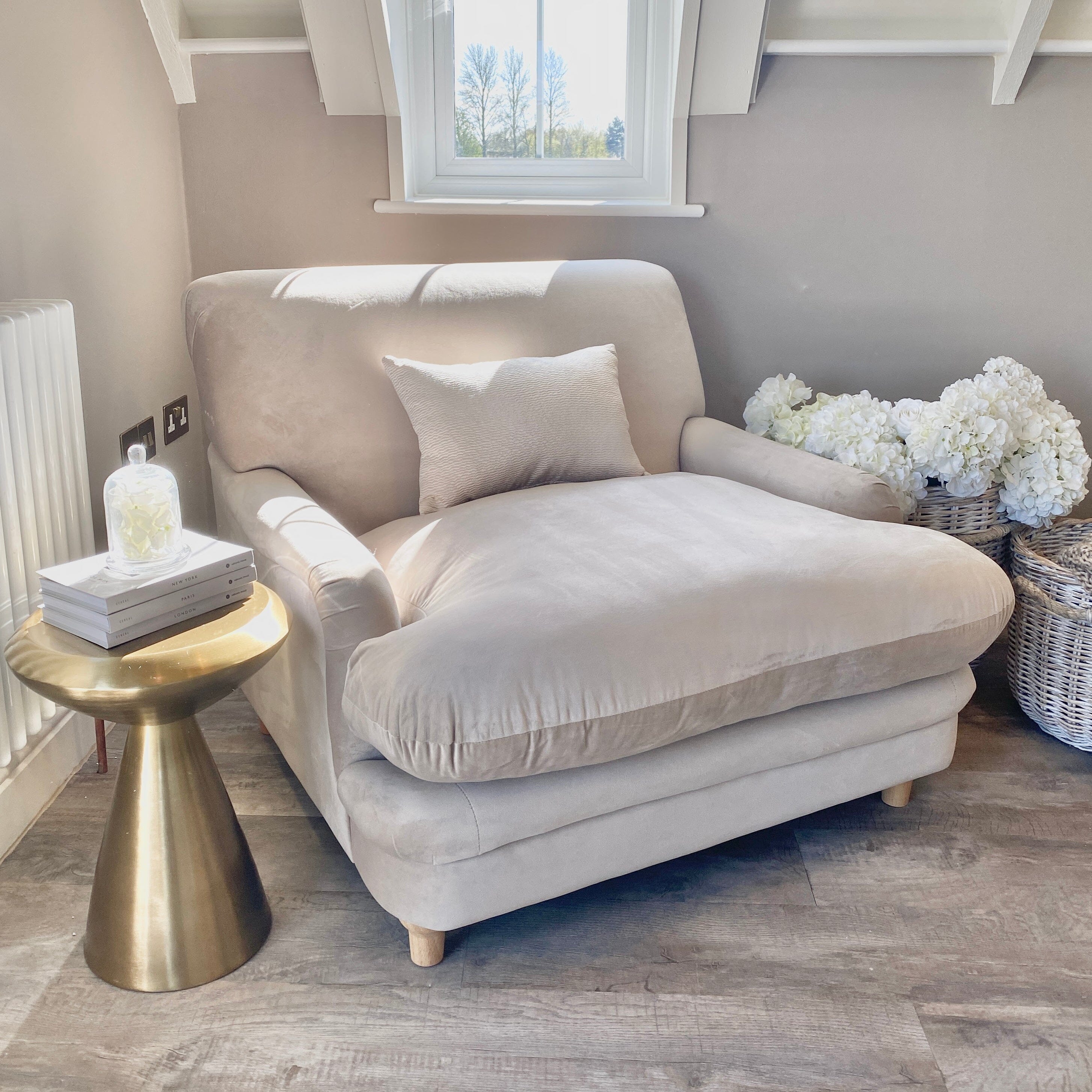 Marshmallow Beige Velvet Squashy Chair Chair 
