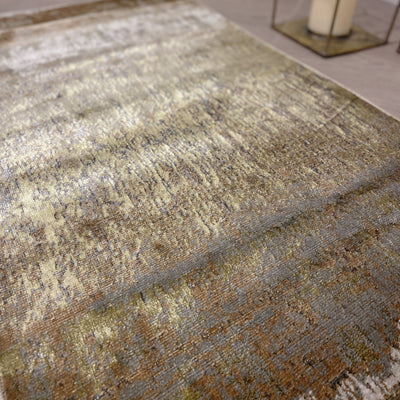 Saturn Gold Metallic Runner Rug 