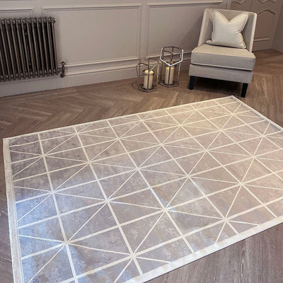 Varenna Cream & Grey Geometric Patterned Rug Textiles 