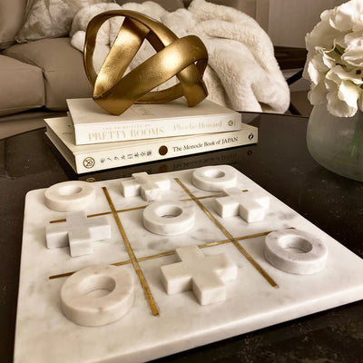 White Marble & Gold Noughts & Crosses Set Accessories 